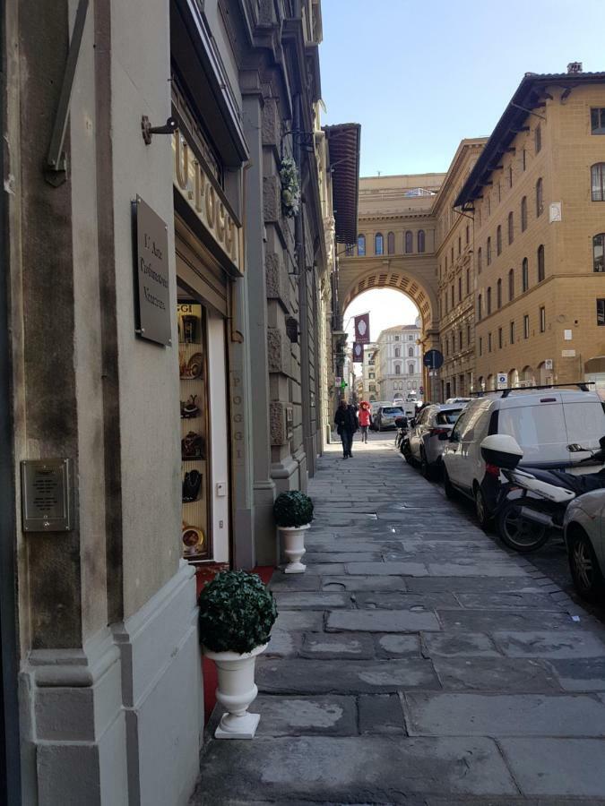 Duomo Luxury Apartment "Palazzo Del Re" Florenz Exterior foto